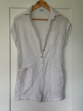 Blue Island White Gauze Short-Sleeve Romper